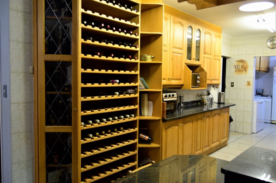 4 Bedroom Property for Sale in Vaalpark Free State